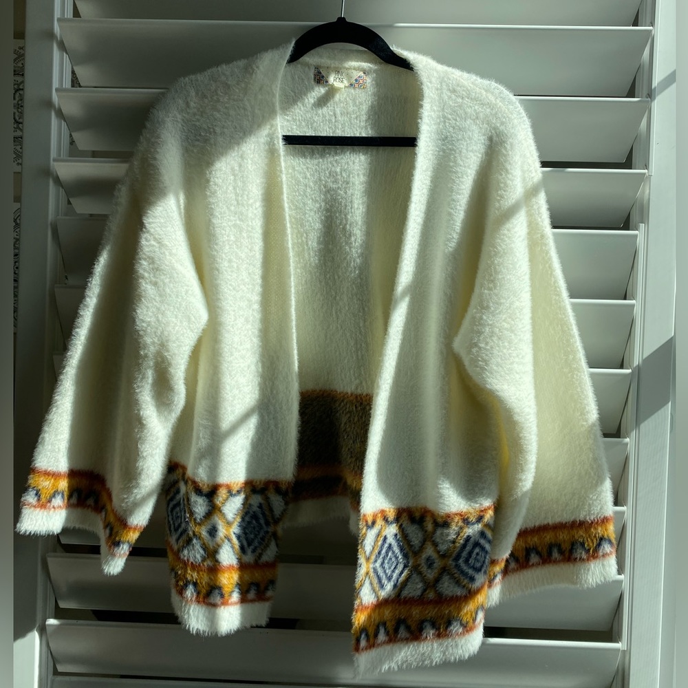 Pink Rose Aztec Pattern Fuzzy Sweater - Picture 2 of 8
